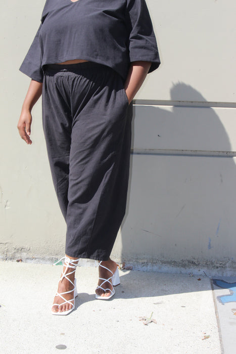 Black Relief Pant