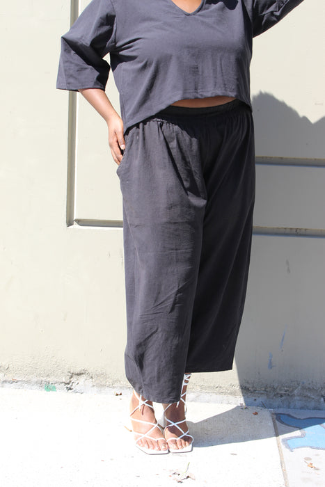 Black Relief Pant